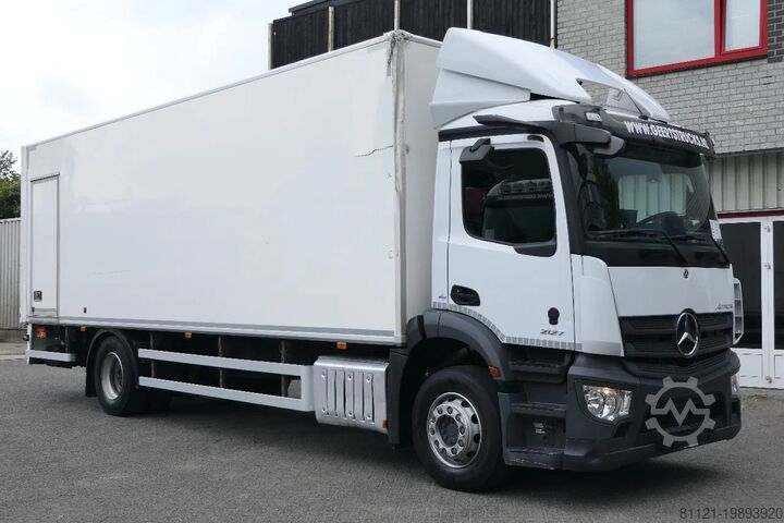 Чемодан Mercedes-Benz Actros 2127 | 262058Km | 2020 | Damaged Box | D...