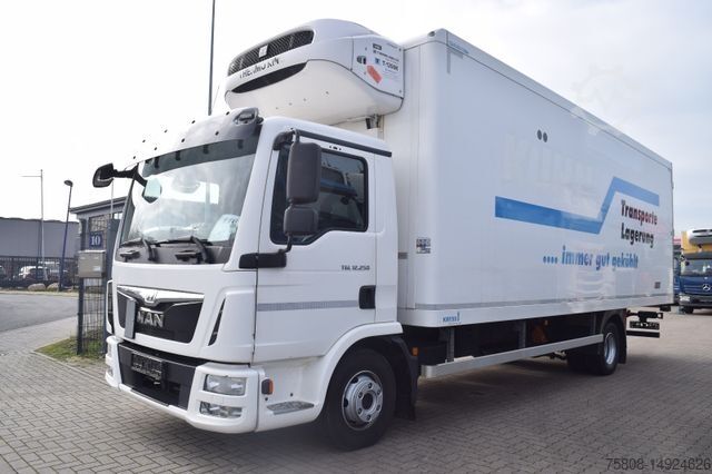 Холодильный/изолированный/свежий сервисный ящик MAN TGL 12.250 Kühlkoffer Thermoking 1200 Navi 7.30m