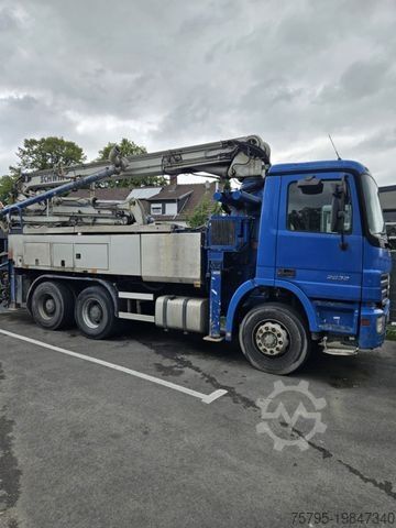 Автобетононасос MERCEDES-BENZ Actros 2636 6x4 (MPII) Betonpumpe Schwing 24m