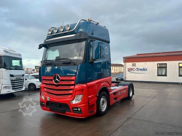 Автовоз MERCEDES-BENZ ACTROS 1845 GIGASPACE  * AUTOTRANSPORTER *