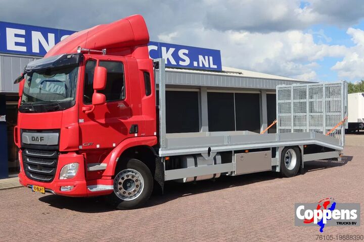 Транспортировщик автомобилей DAF CF 290 FA Machine transporter/ Oprijvrachtwagen