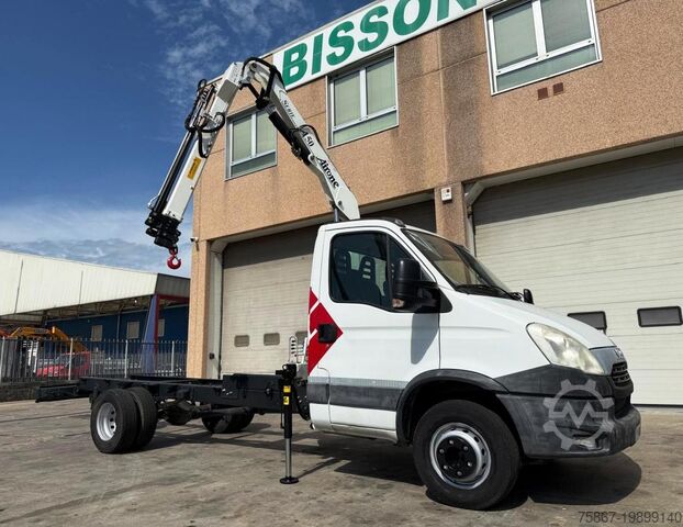 грузовик с фиксированной платформой Iveco DAILY 60C17