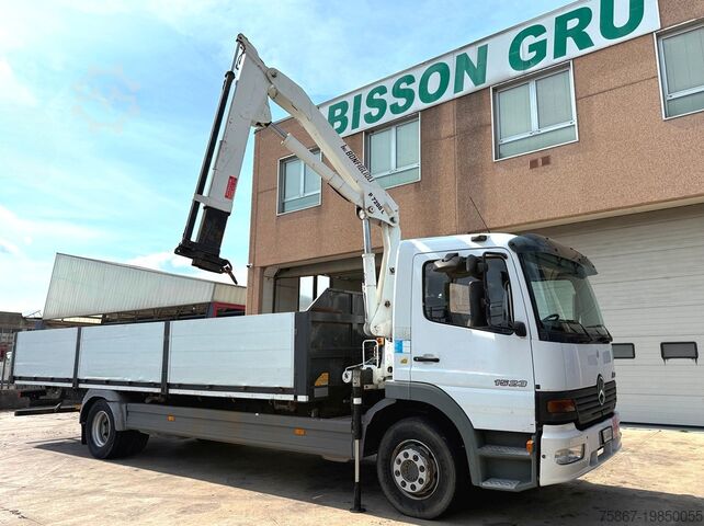 грузовик с фиксированной платформой Mercedes-Benz Atego 1523