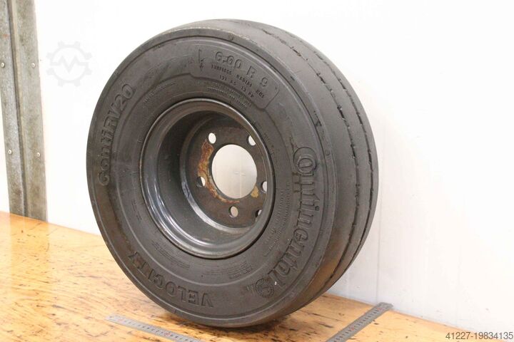 Шина с ободом 2 шт. Continental Conti RV20 Velocity  6.00 R 9