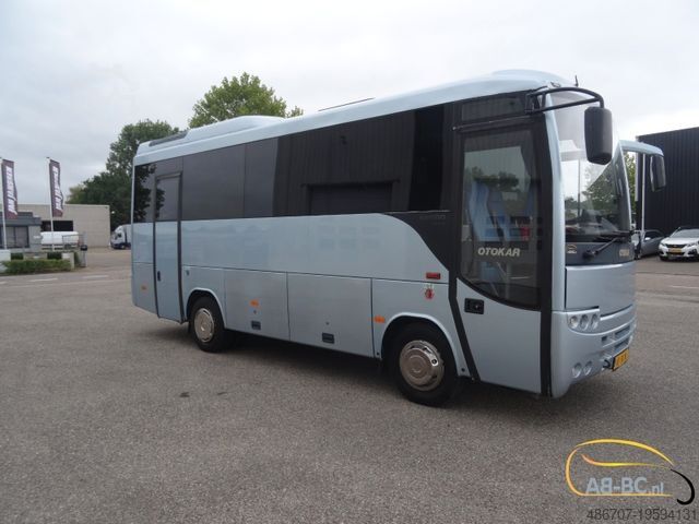 Туристический автобус OTOKAR Navigo, 29 Sitze, Euro 5