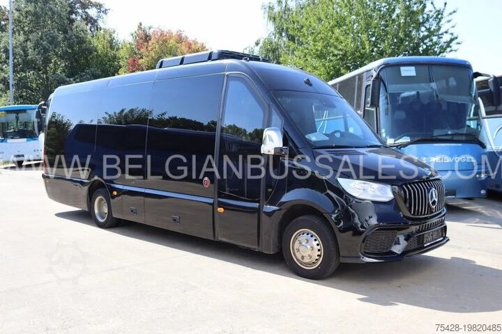Микроавтобус Mercedes Sprinter