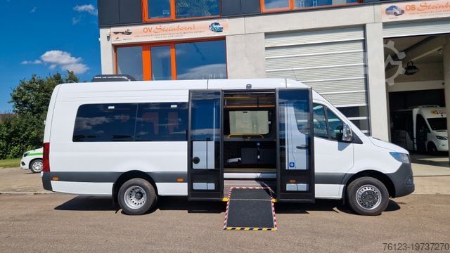 Минибус MERCEDES-BENZ 517 / 515 Frontniederflur mit  Ada Systeme