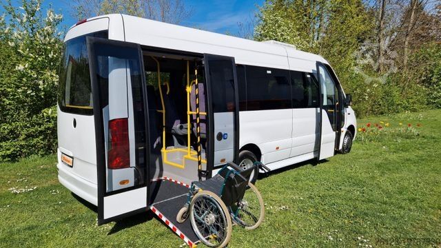 Минибус MERCEDES-BENZ Elektro  Heckniederflur Bestellfahrzeug