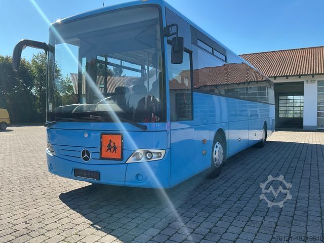 Междугородний автобус MERCEDES-BENZ Intouro