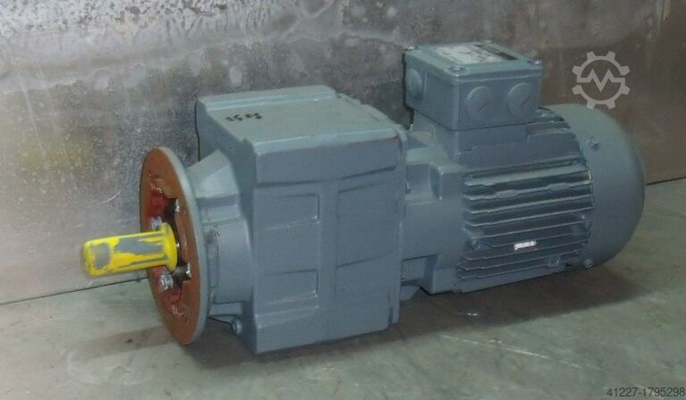 Двигатель редуктора 0,37 кВт 90 об/мин BAUER BG20-37W
