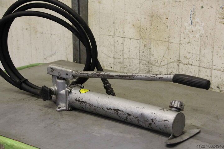 Ручной гидравлический насос 500 бар FAG ZPH 10/18