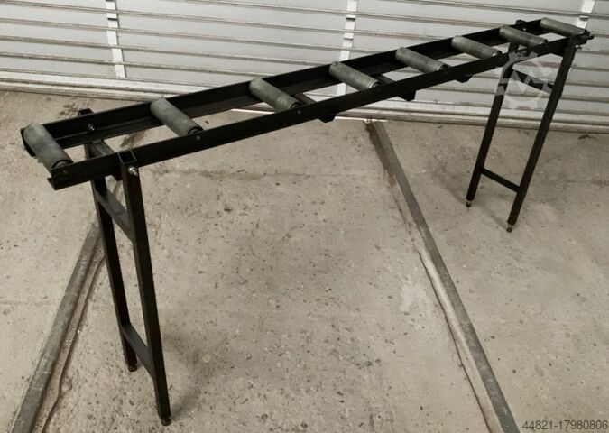 Роликовый конвейер  