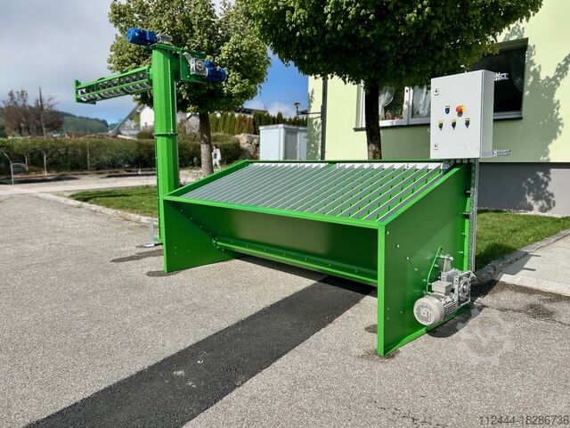 Система наполнения шнеком для загрузки древесной щепы Löttner Maschinenbau 