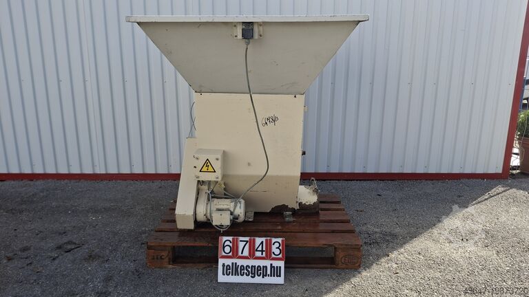 Порошковый питатель, шнековый конвейер  