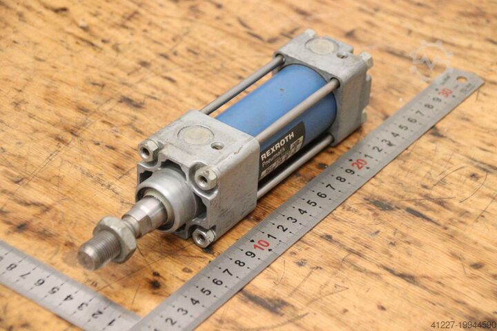 Пневматический цилиндр Rexroth 521 175 001 0  Hub 50 mm