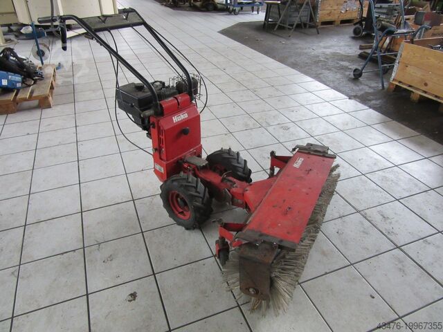 Оборудование для зимнего обслуживания HAKO PROFI-VARIETTE