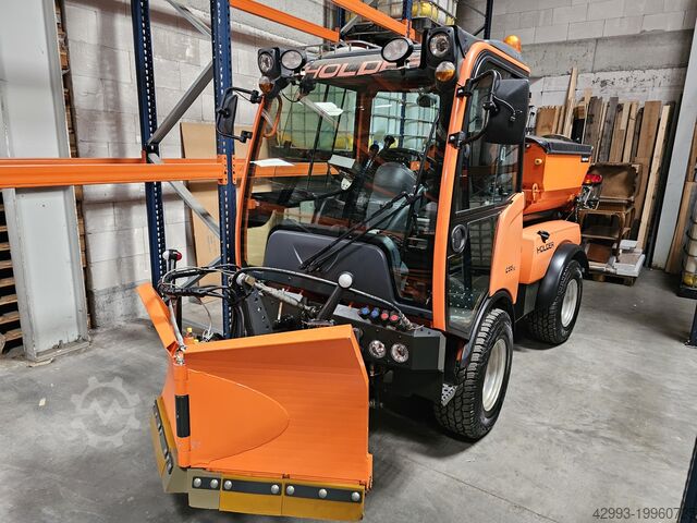 Оборудование для зимнего обслуживания Holder C 55 TC