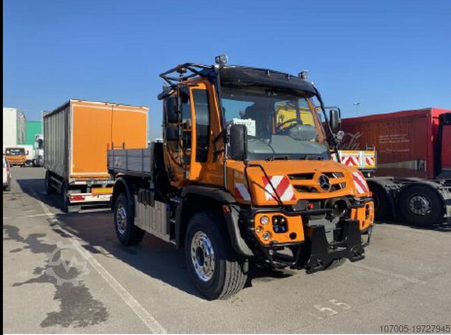 Другое Mercedes-Benz Unimog U 535