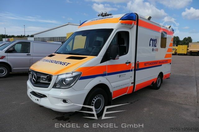 Пожарная машина mercedes-benz 319 Sprinter 6-Zylinder Rettungswagen  Strobel