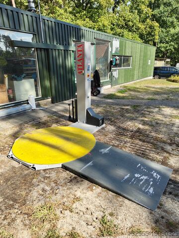 Упаковщик поддонов с поворотным столом Atlanta avvolgitore synthesi