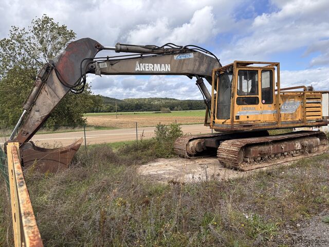 гусеничный экскаватор Akermann EC230