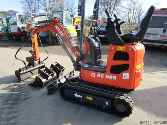 Мини-экскаватор Atlas AC08B - mechan. Schnellwechsler LEHNHOF + 3 Löffel