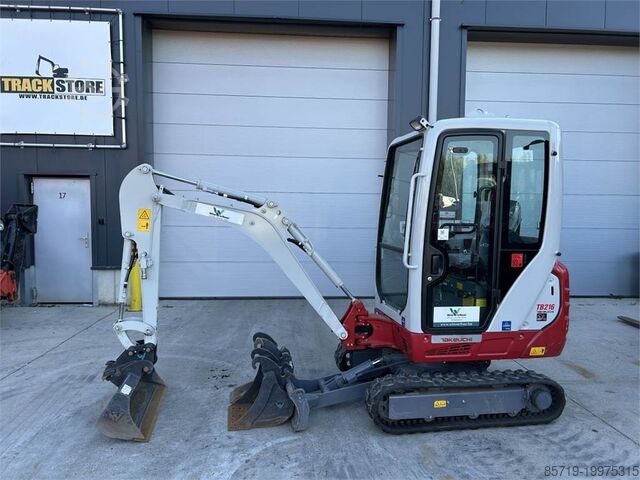 Мини-экскаватор Takeuchi TB216 (11387)