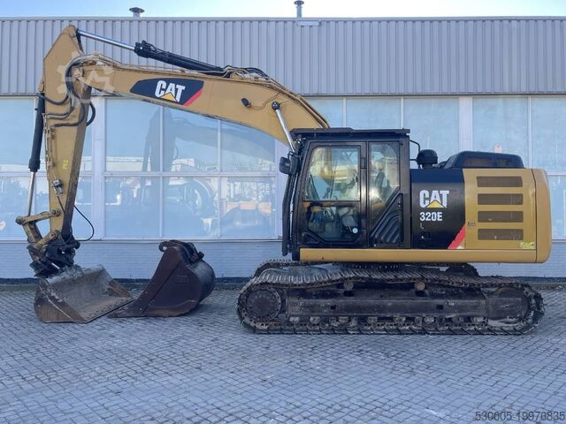 Гусеничный экскаватор Caterpillar 320EL 2012 CE