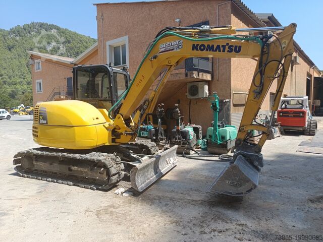 Миди-экскаватор 7т - 12т Komatsu PC80MR-5 with 2 buckets