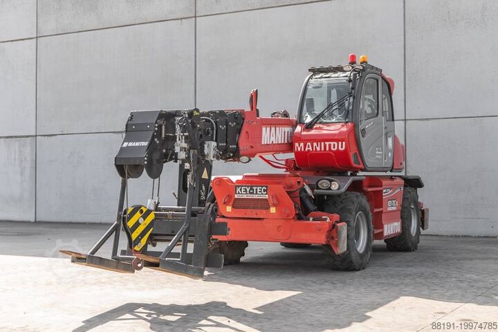Телескопический погрузчик Manitou MRT 2550