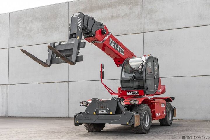 Телескопический погрузчик Magni RTH 6.30