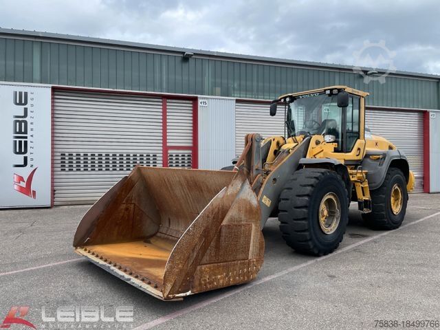 Погрузчик с колёсным шасси VOLVO L110H*Waage Pfreundt WK 50-XS*