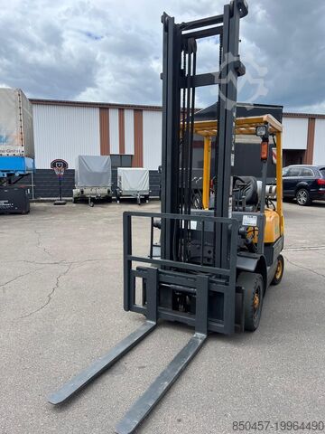 Газовые погрузчики (LPG) TCM FG15N18