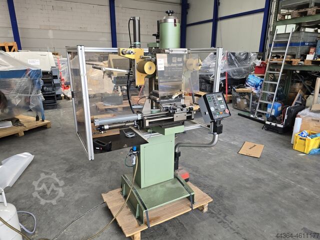 Полуавтоматическая машина горячего тиснения Giulianelli GPU-S