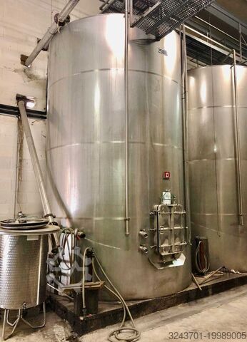 Емкость из нержавеющей стали 304 25800 л  