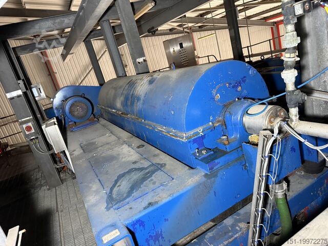 декантерная центрифуга KHD Humboldt Wedag S3-01