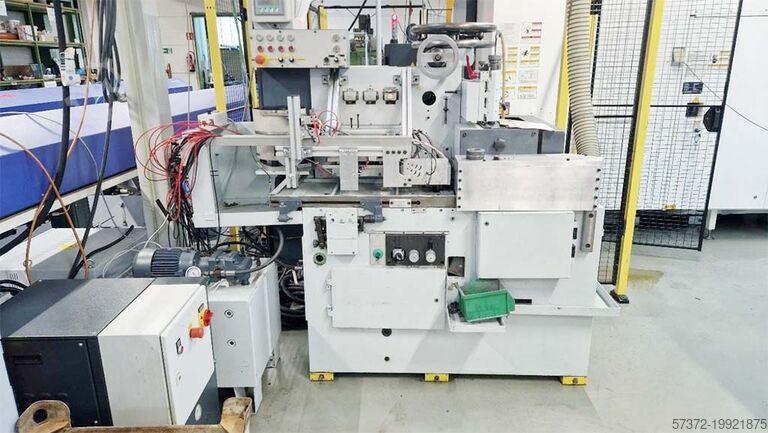 Бесцентровый круглошлифовальный станок Nomoco M40