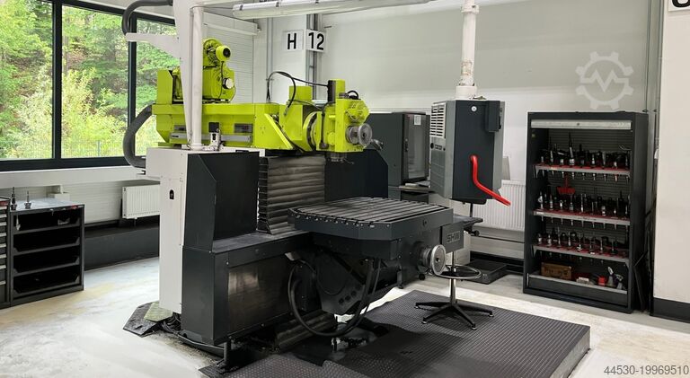 Фрезерный станок с подвижной колонной SHW UF31