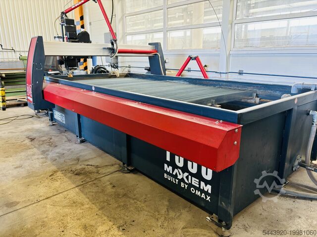 Водоструйный станок для резки (Maxiem 1530) OMAX Maxiem 1530