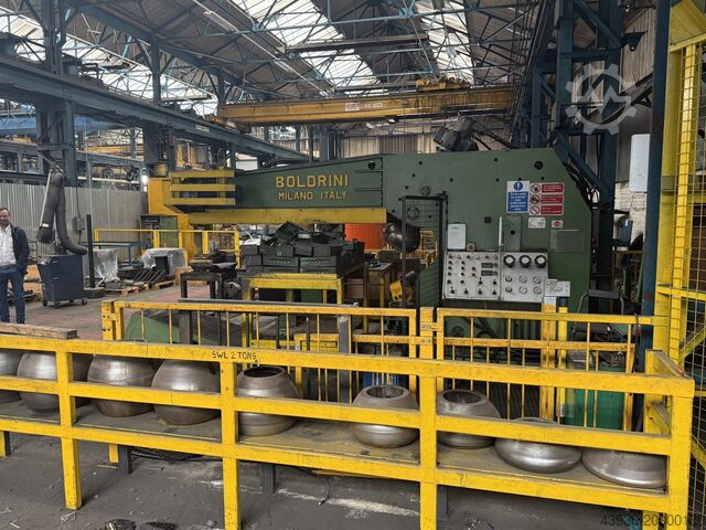 Завальцовочный станок BOLDRINI RIBO 20HY x 4000 Boldrini RIBO 20 HY x 4000