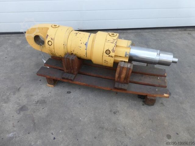 Гидроцилиндр двухстороннего действия, гидравлический шток  