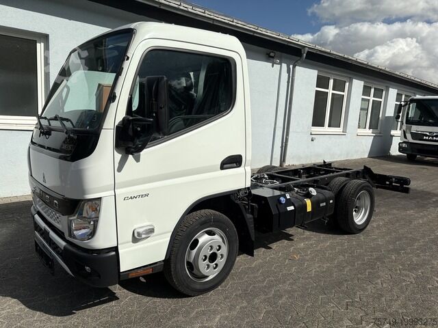 Фургон Fuso 3S15 Fahrgestell 2500 Nebenantrieb