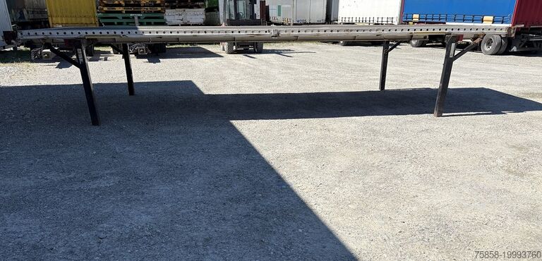 Платформа для сменных кузовов с бортовой платформой Krone Plattform 7,82m Multilockaußenrahmen