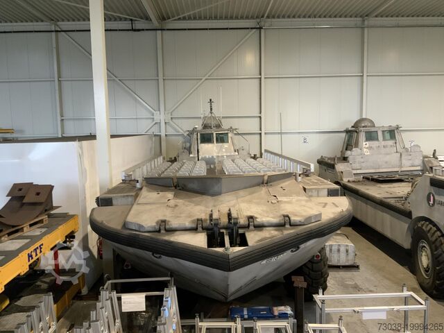 Военная амфибийная техника Frueheuf Trailer Corporation LARC XV-71