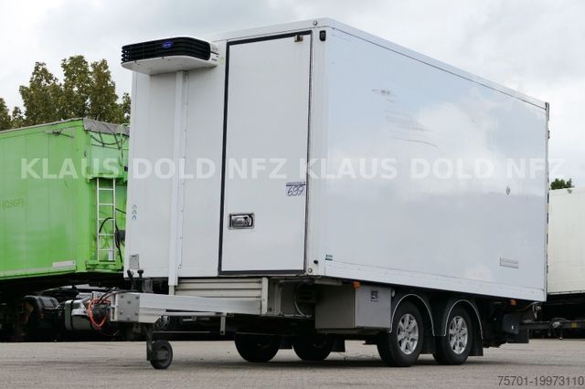 Рефрижераторный прицеп  Fabag TA 35 Kühlkoffer Durchladesystem LBW