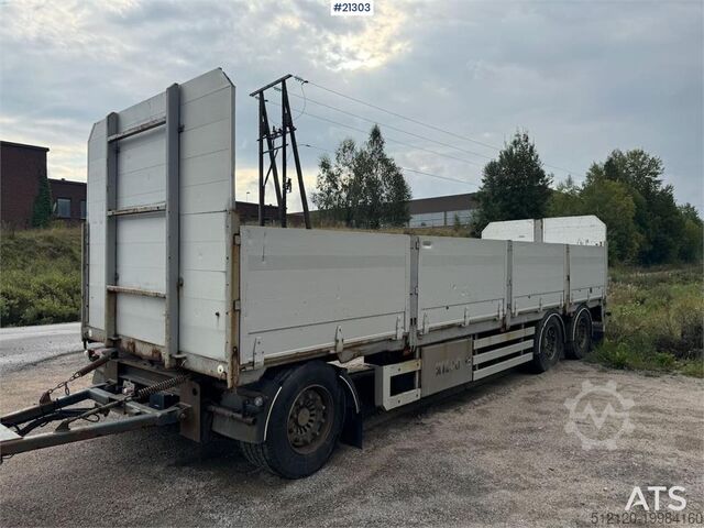 Платформенный трейлер Wilco Flatbed trailer. Rep object.