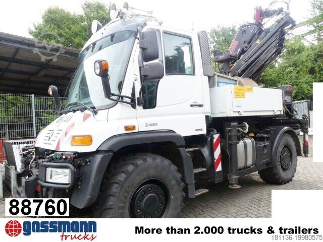 Бортовой грузовик Unimog U400 4x4, Frontzapfwelle, Heckkran Hiab XS 144-E4