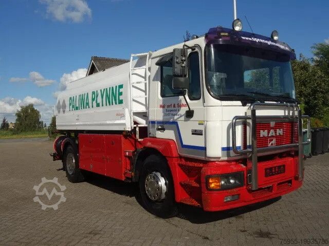 Танкер MAN 19-264 manual fuelpump 13500 liter,6 cil