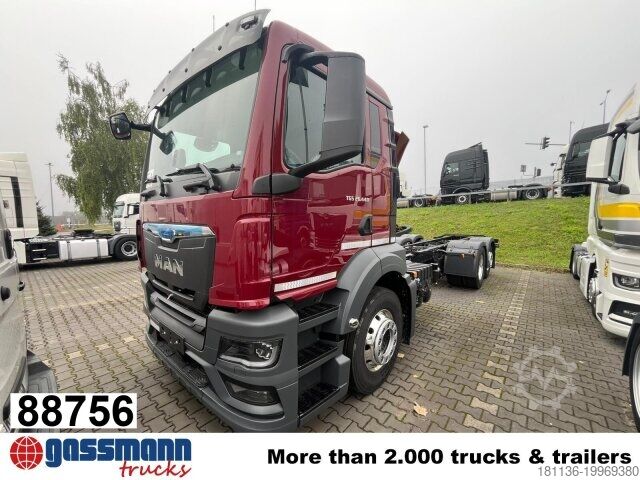 Шасси грузовика MAN TGS 26.440 6x2-4 LL CH, Lenk-/Liftachse, Navi, LED