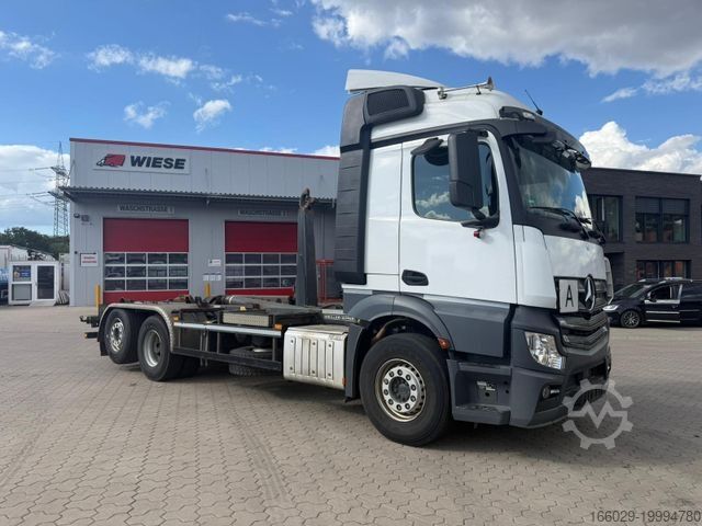 Крюковой мусоровоз MERCEDES-BENZ Actros 2548 6x2 Abrollkipper Meiler RK 2070